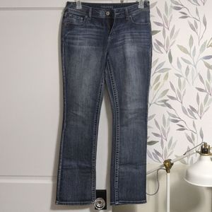 Maurices jeans